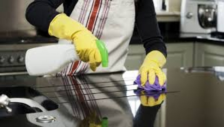 Kitchen cleaning